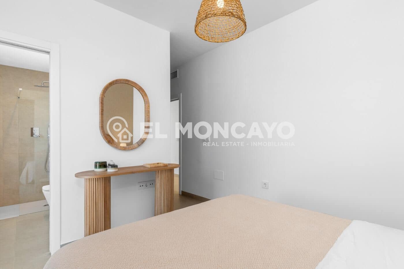 2 sypialnia Penthouse na sprzedaż w Mar de Cristal z basenem - 325 000 € (Ref: 8682415)