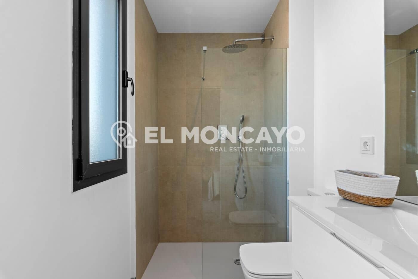 2 sypialnia Penthouse na sprzedaż w Mar de Cristal z basenem - 325 000 € (Ref: 8682415)