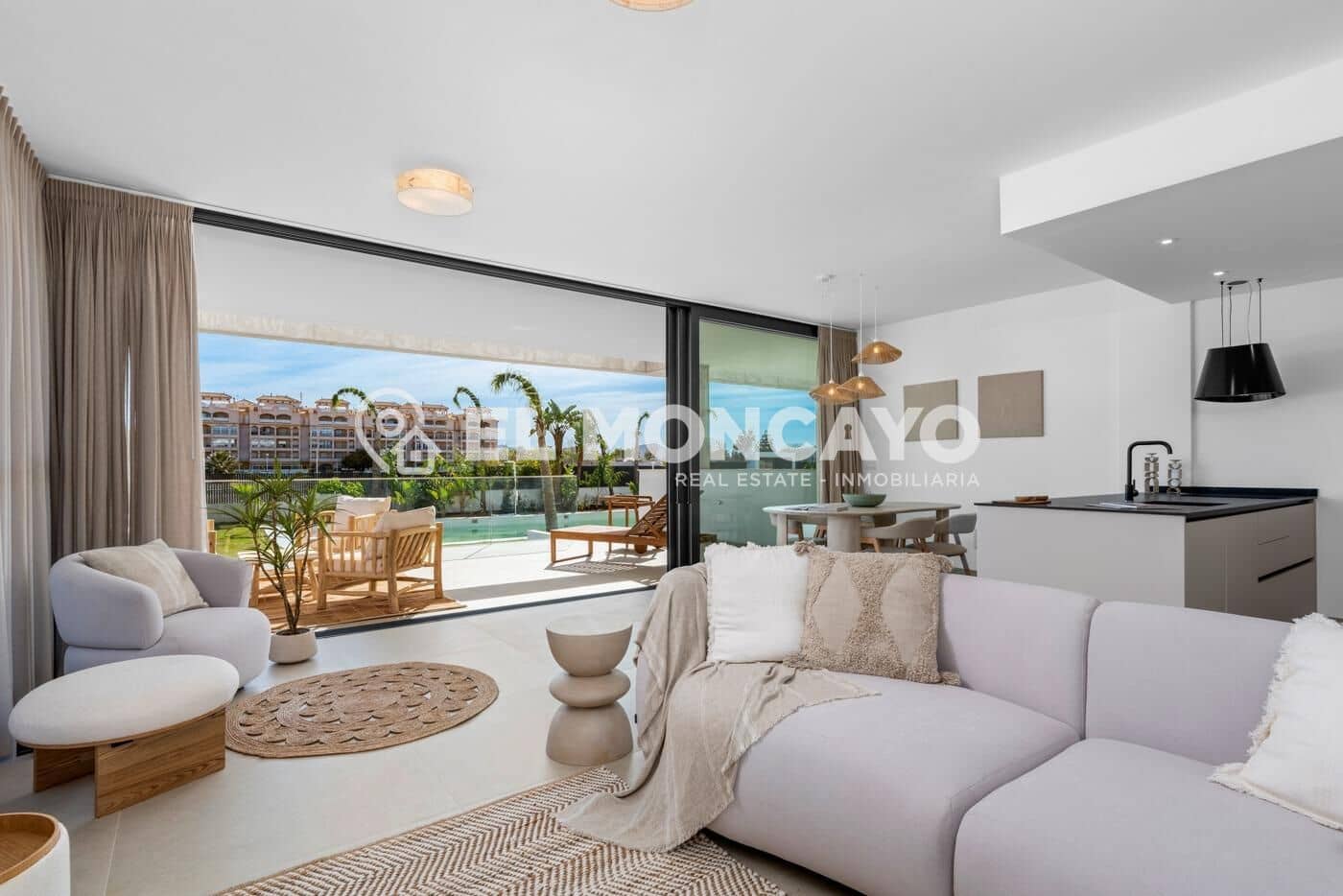 3 soveværelse Lejlighed til salg i Mar de Cristal med swimmingpool - € 325.000 (Ref: 8682416)