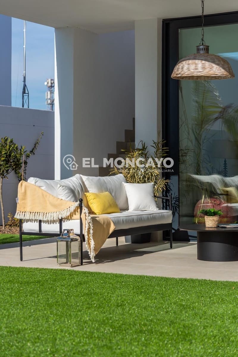 3 sypialnia Willa na sprzedaż w La Manga del Mar Menor z basenem - 549 000 € (Ref: 8689291)