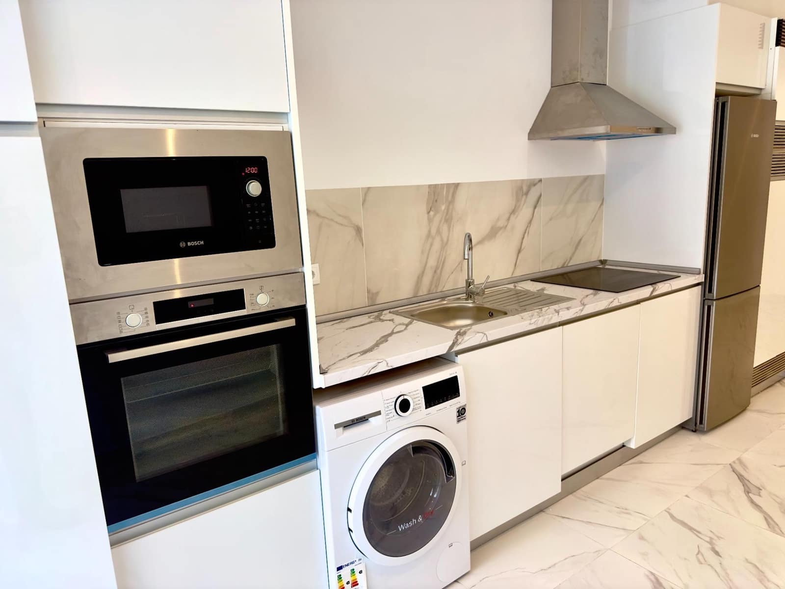 4 quarto Moradia para venda em La Marquesa com piscina - 787 000 € (Ref: 8715510)