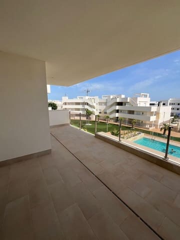 Apartamento de 3 habitaciones en El Raso, Guardamar del Segura en venta con piscina garaje - 480.000 € (Ref: 8715511)
