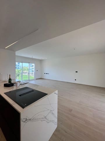 Apartamento de 3 habitaciones en El Raso, Guardamar del Segura en venta con piscina garaje - 480.000 € (Ref: 8715511)