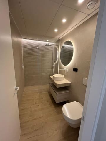Apartamento de 3 habitaciones en El Raso, Guardamar del Segura en venta con piscina garaje - 480.000 € (Ref: 8715511)