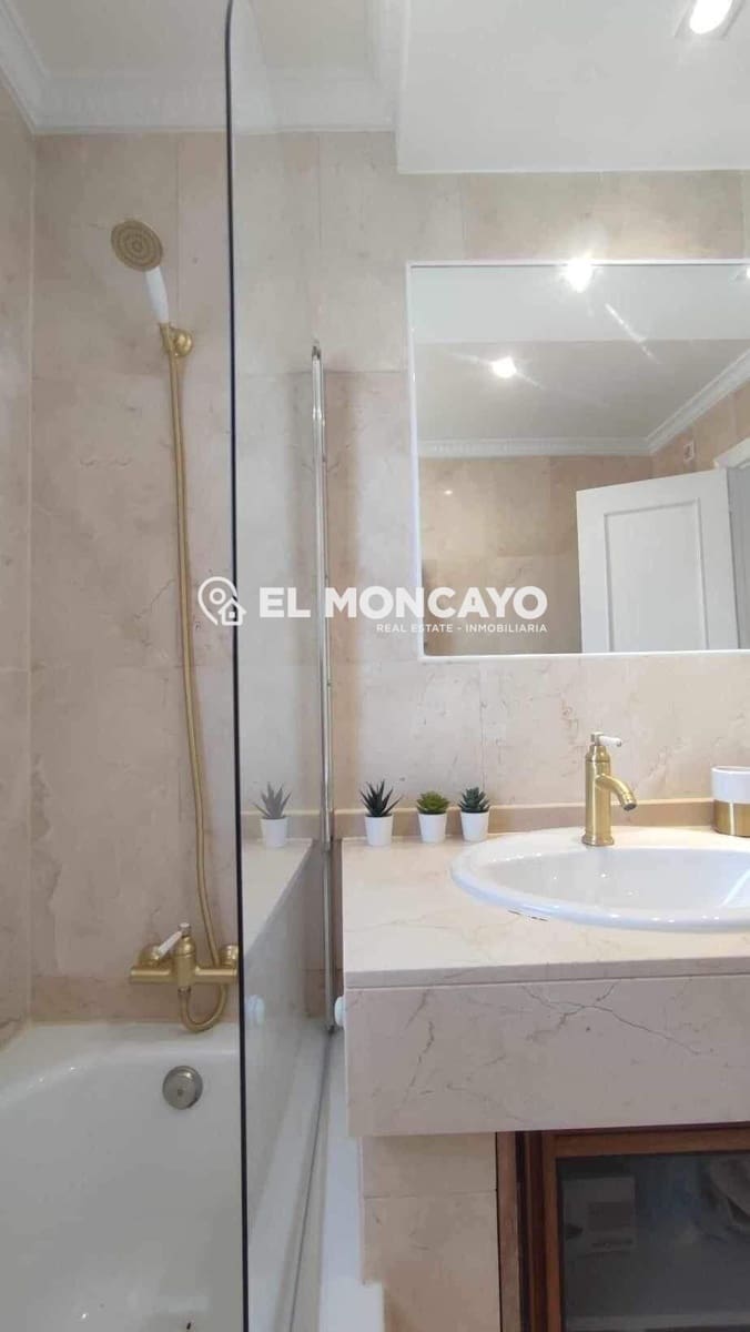 5 soveværelse Villa til salg i Algorfa med swimmingpool - € 379.000 (Ref: 8728070)