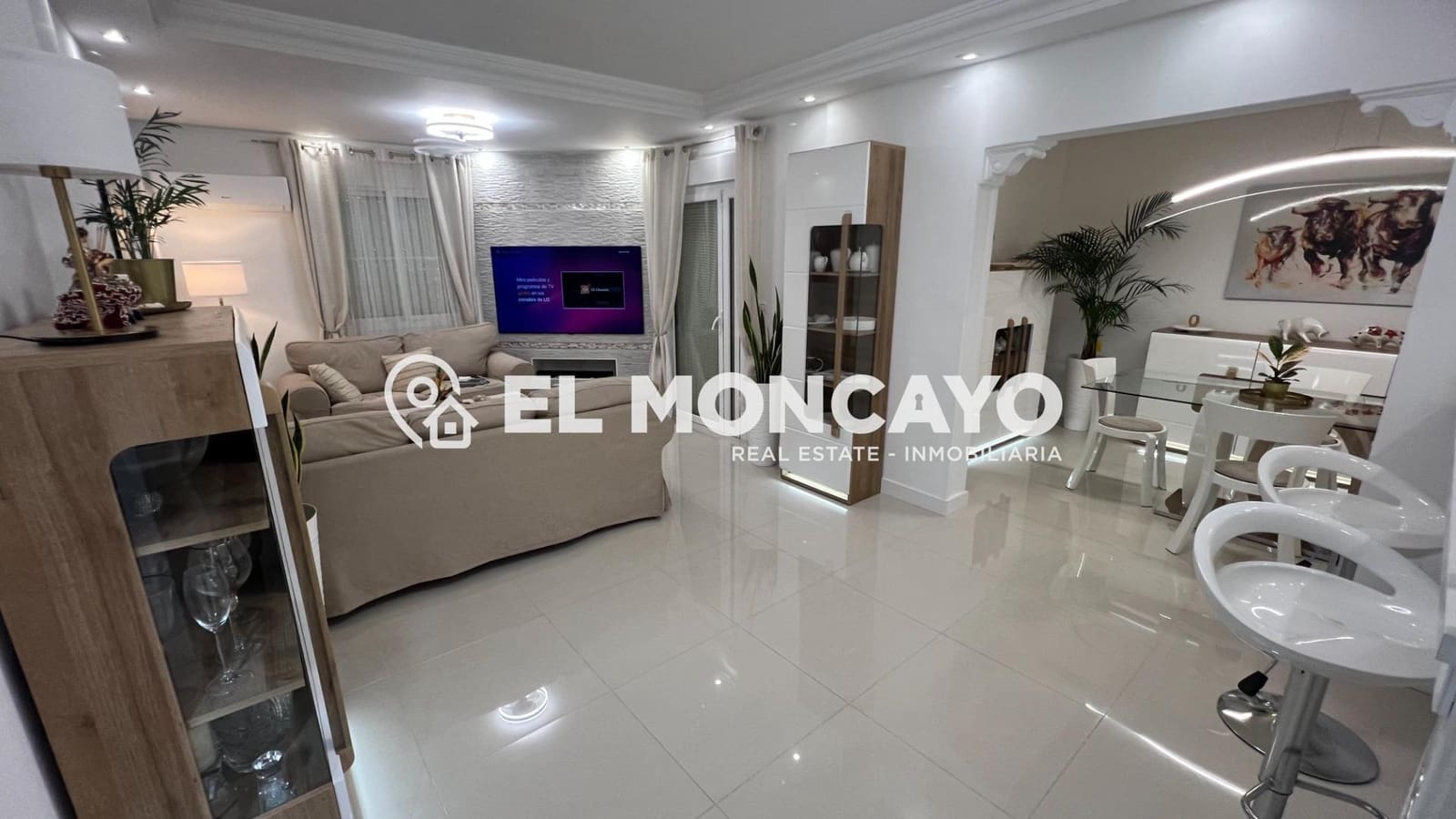 5 soveværelse Villa til salg i Algorfa med swimmingpool - € 379.000 (Ref: 8728070)