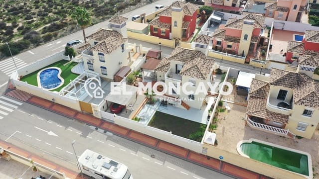 5 soveværelse Villa til salg i Algorfa med swimmingpool - € 379.000 (Ref: 8728070)