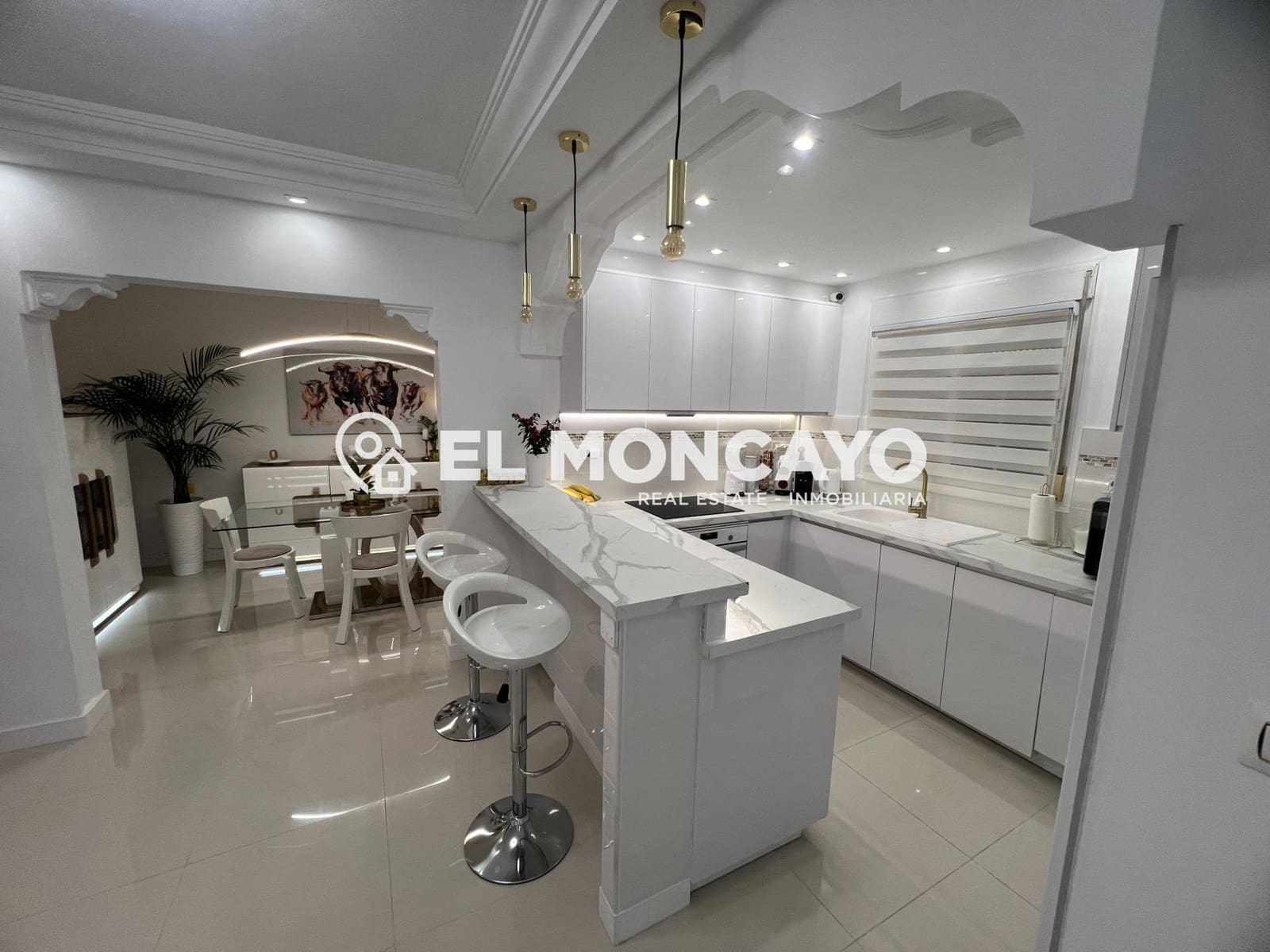 5 soveværelse Villa til salg i Algorfa med swimmingpool - € 379.000 (Ref: 8728070)