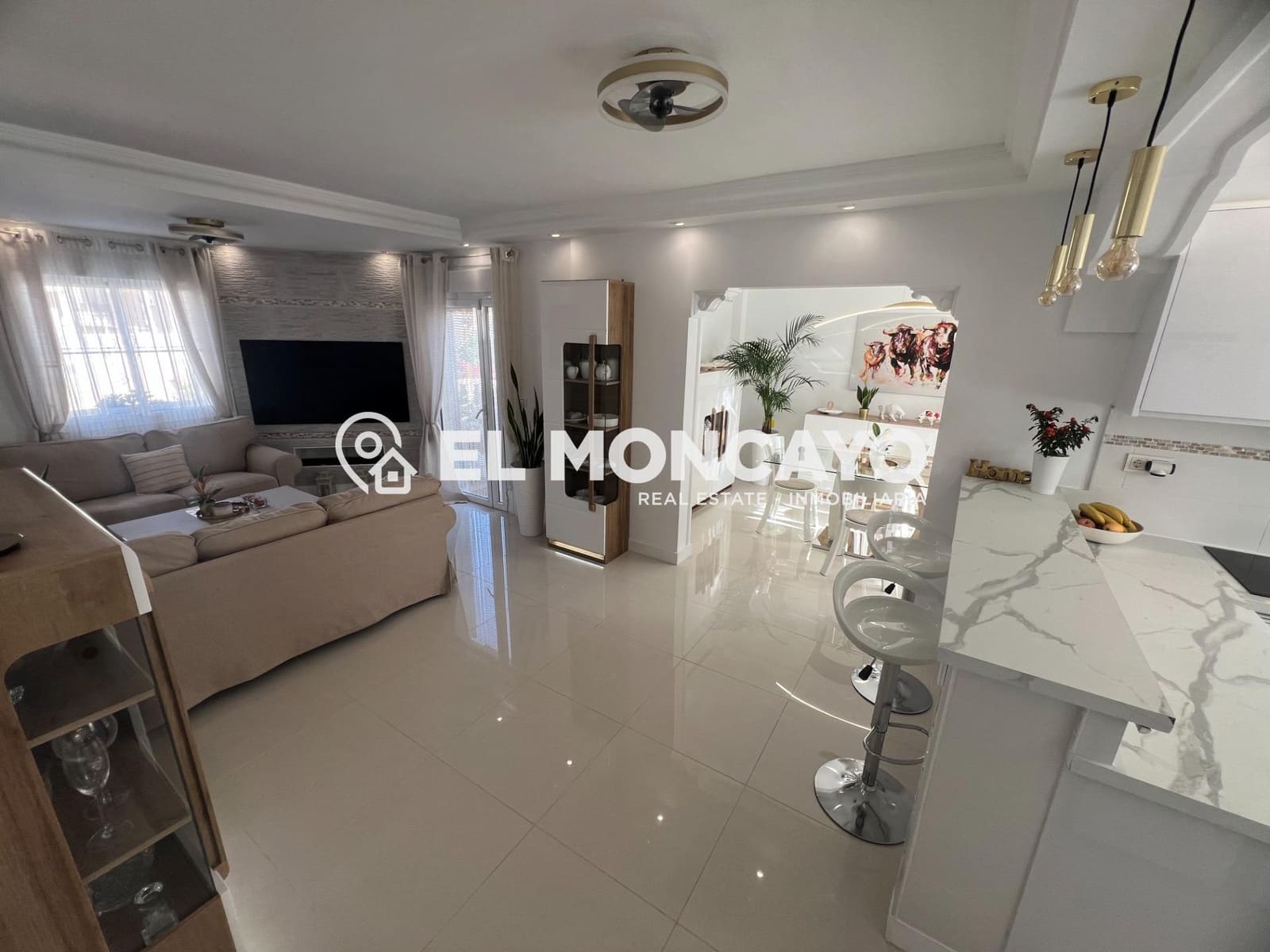 5 soveværelse Villa til salg i Algorfa med swimmingpool - € 379.000 (Ref: 8728070)