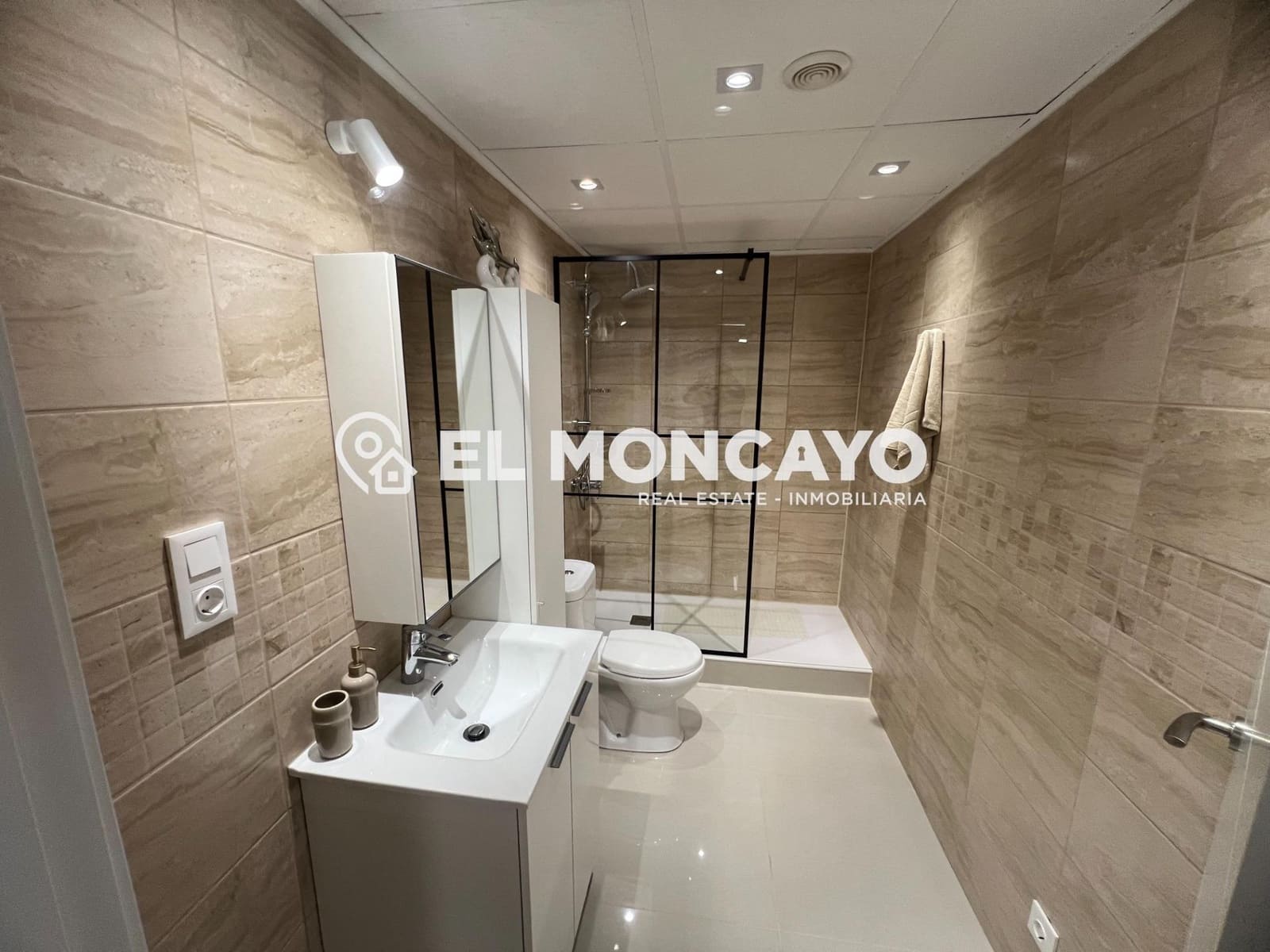 5 soveværelse Villa til salg i Algorfa med swimmingpool - € 379.000 (Ref: 8728070)