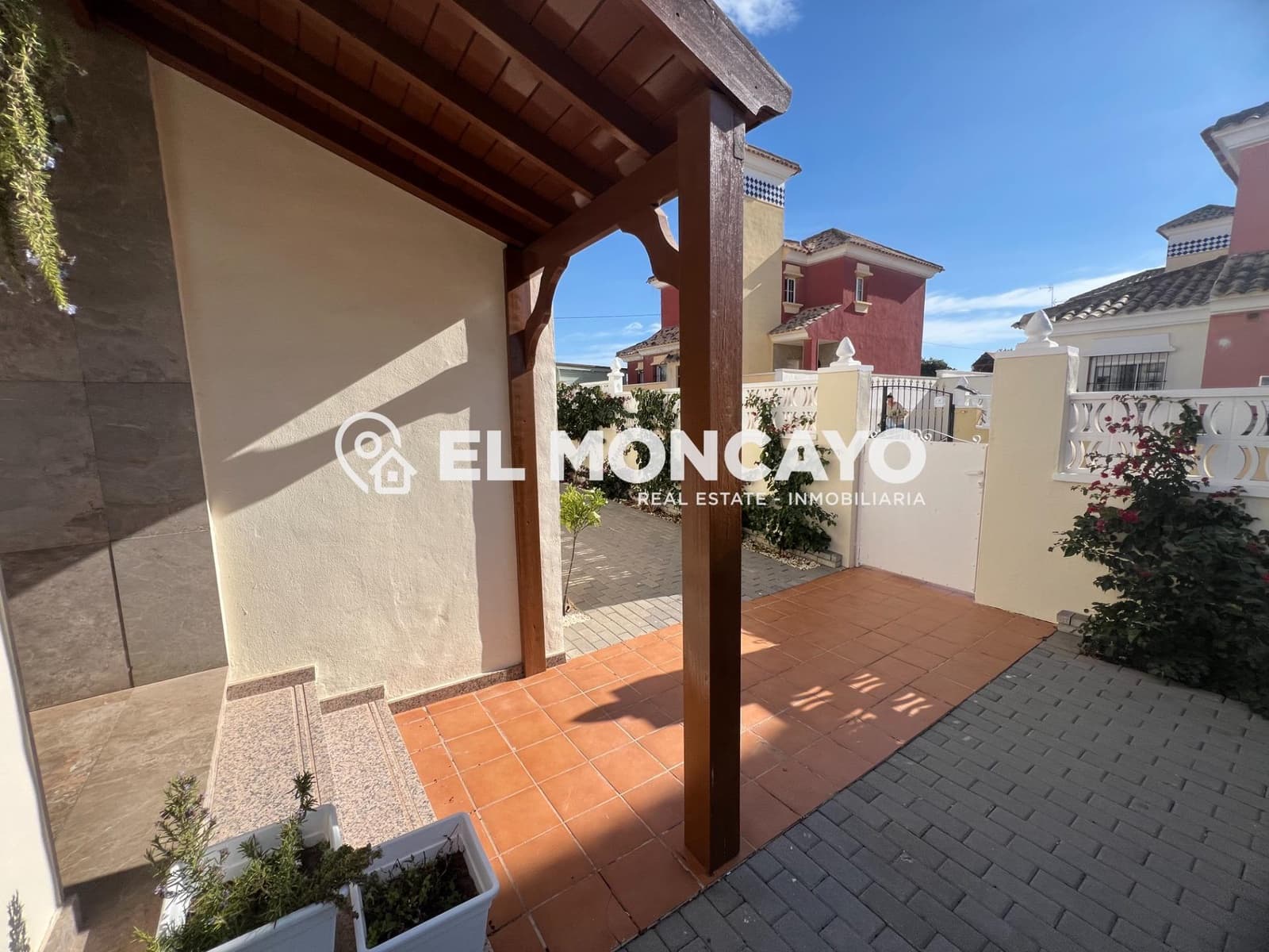 5 soveværelse Villa til salg i Algorfa med swimmingpool - € 379.000 (Ref: 8728070)