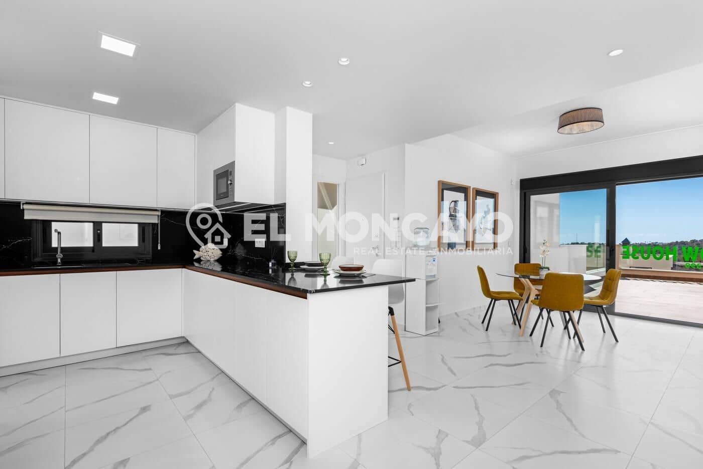 3 camera da letto Bungalow in vendita in San Miguel de Salinas con piscina - 375.000 € (Rif: 8729746)