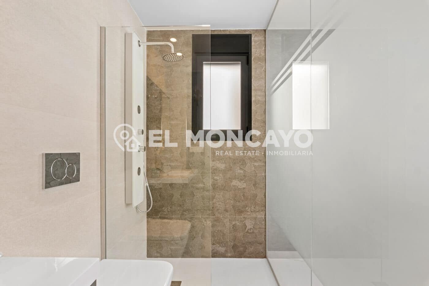 3 camera da letto Bungalow in vendita in San Miguel de Salinas con piscina - 375.000 € (Rif: 8729746)