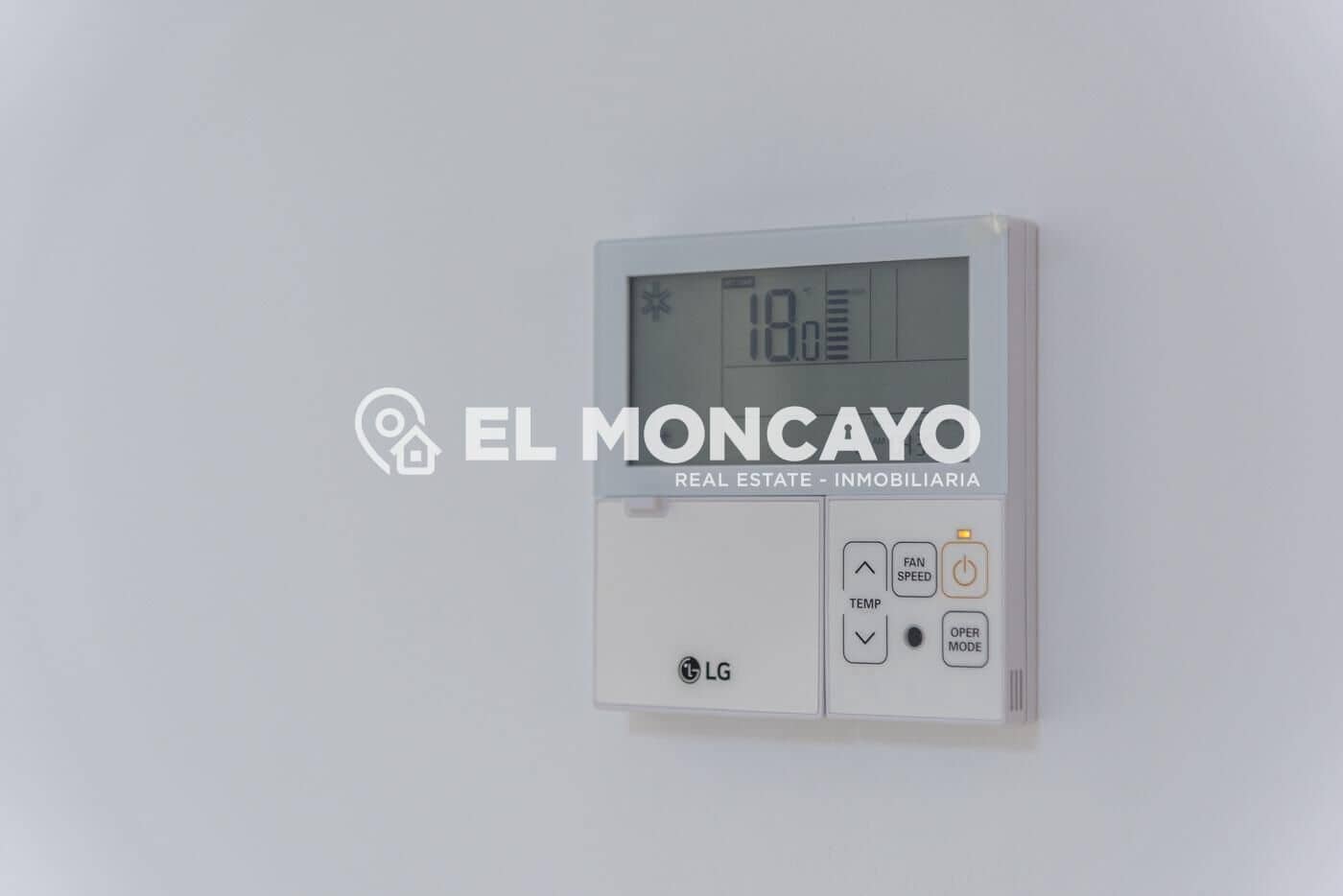 3 sypialnia Willa na sprzedaż w Playa Honda z basenem - 545 000 € (Ref: 8729748)