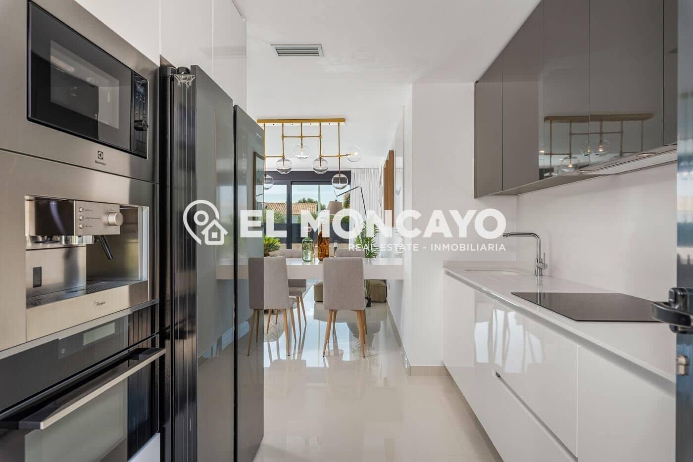 3 sypialnia Willa na sprzedaż w Playa Honda z basenem - 545 000 € (Ref: 8729748)