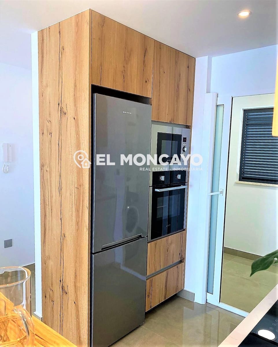 Bungalow de 2 habitaciones en Pilar de la Horadada en venta con piscina - 269.900 € (Ref: 8729749)