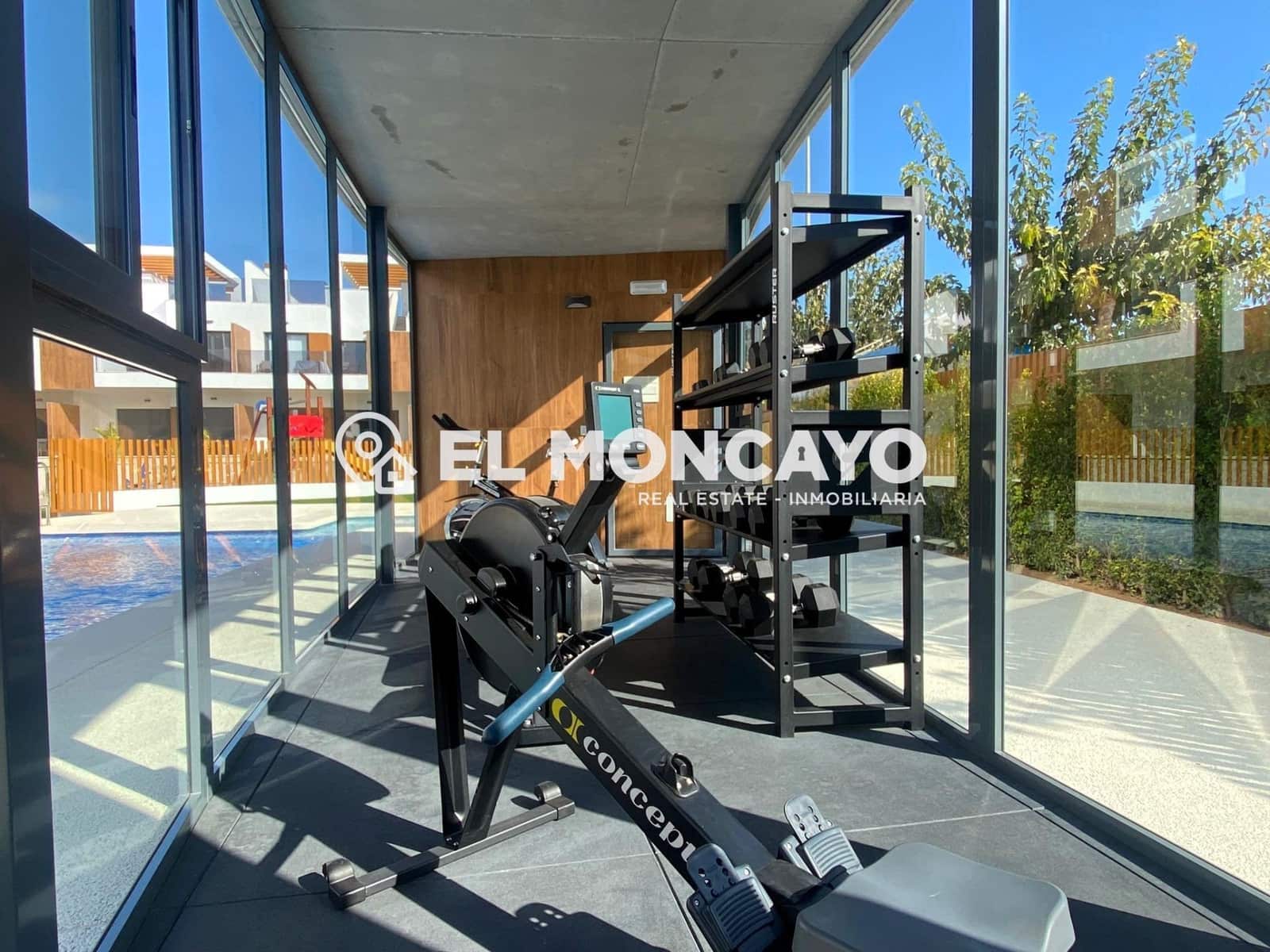 Bungalow de 2 habitaciones en Pilar de la Horadada en venta con piscina - 269.900 € (Ref: 8729749)