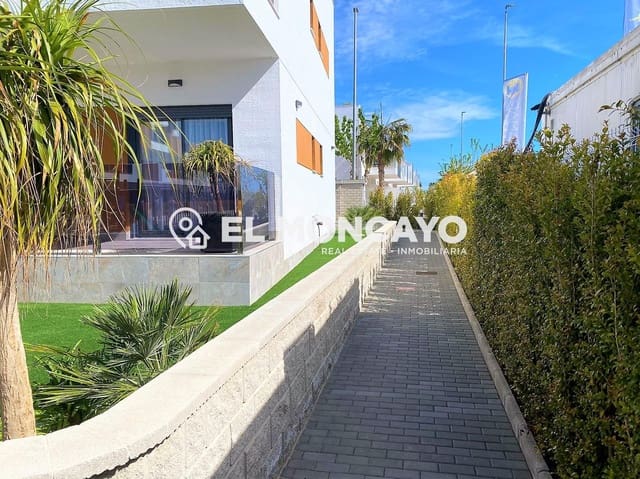 Bungalow de 2 habitaciones en Pilar de la Horadada en venta con piscina - 269.900 € (Ref: 8729749)