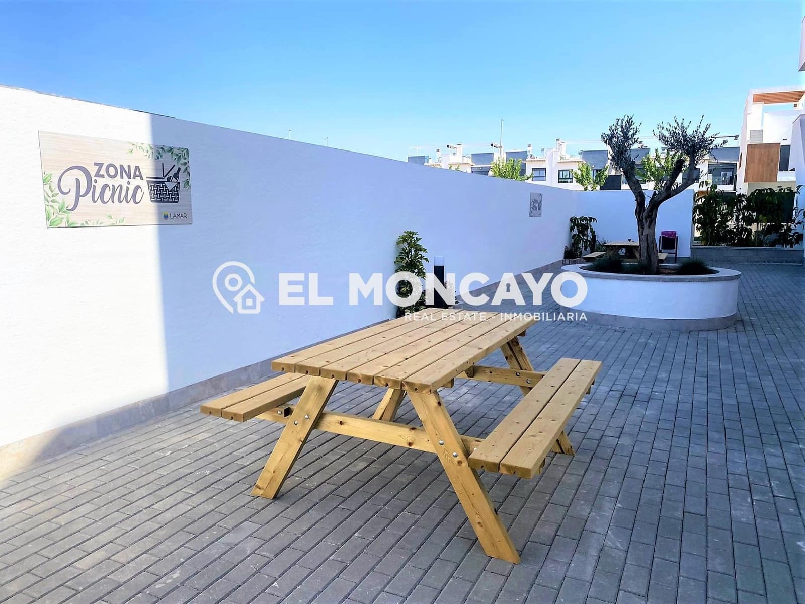 Bungalow de 2 habitaciones en Pilar de la Horadada en venta con piscina - 269.900 € (Ref: 8729749)