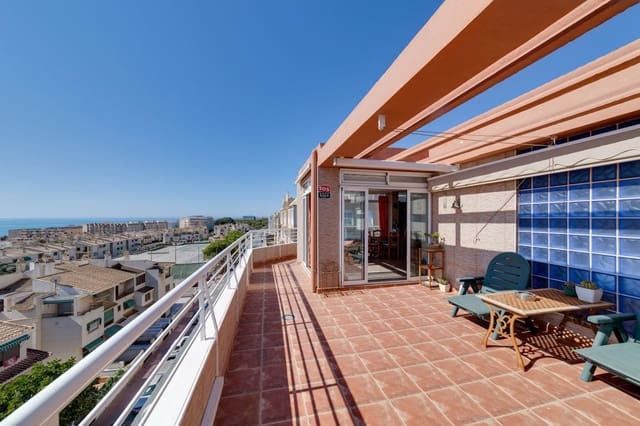3 quarto Penthouse para venda em Guardamar del Segura com garagem - 360 000 € (Ref: 8731841)