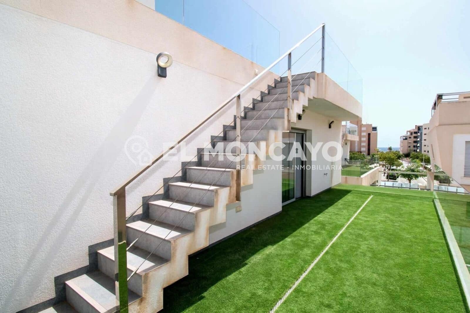 3 sovrum Villa till salu i Mil Palmeras med pool - 530 000 € (Ref: 8735465)