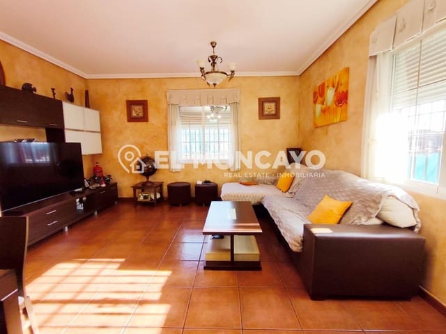 3 bedroom Villa for sale in Raiguero de Bonanza, Orihuela - € 122,000 (Ref: 8737870)
