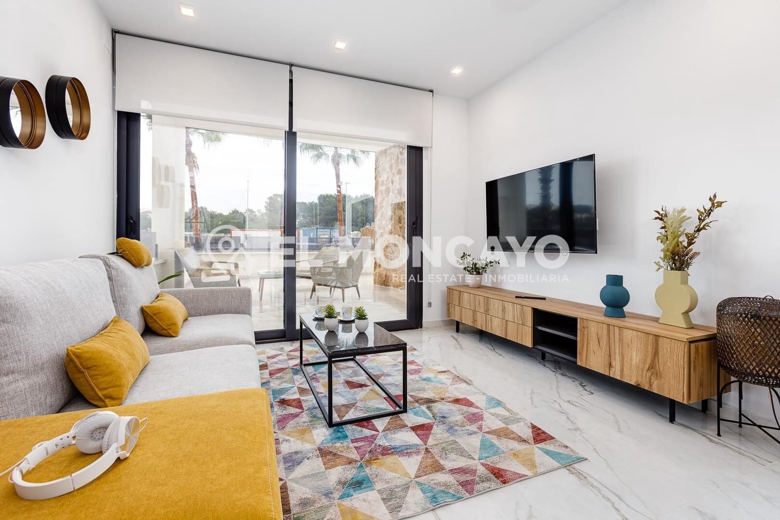 2 bedroom Bungalow for sale in Ciudad Quesada with pool garage - € 285,000 (Ref: 8737872)