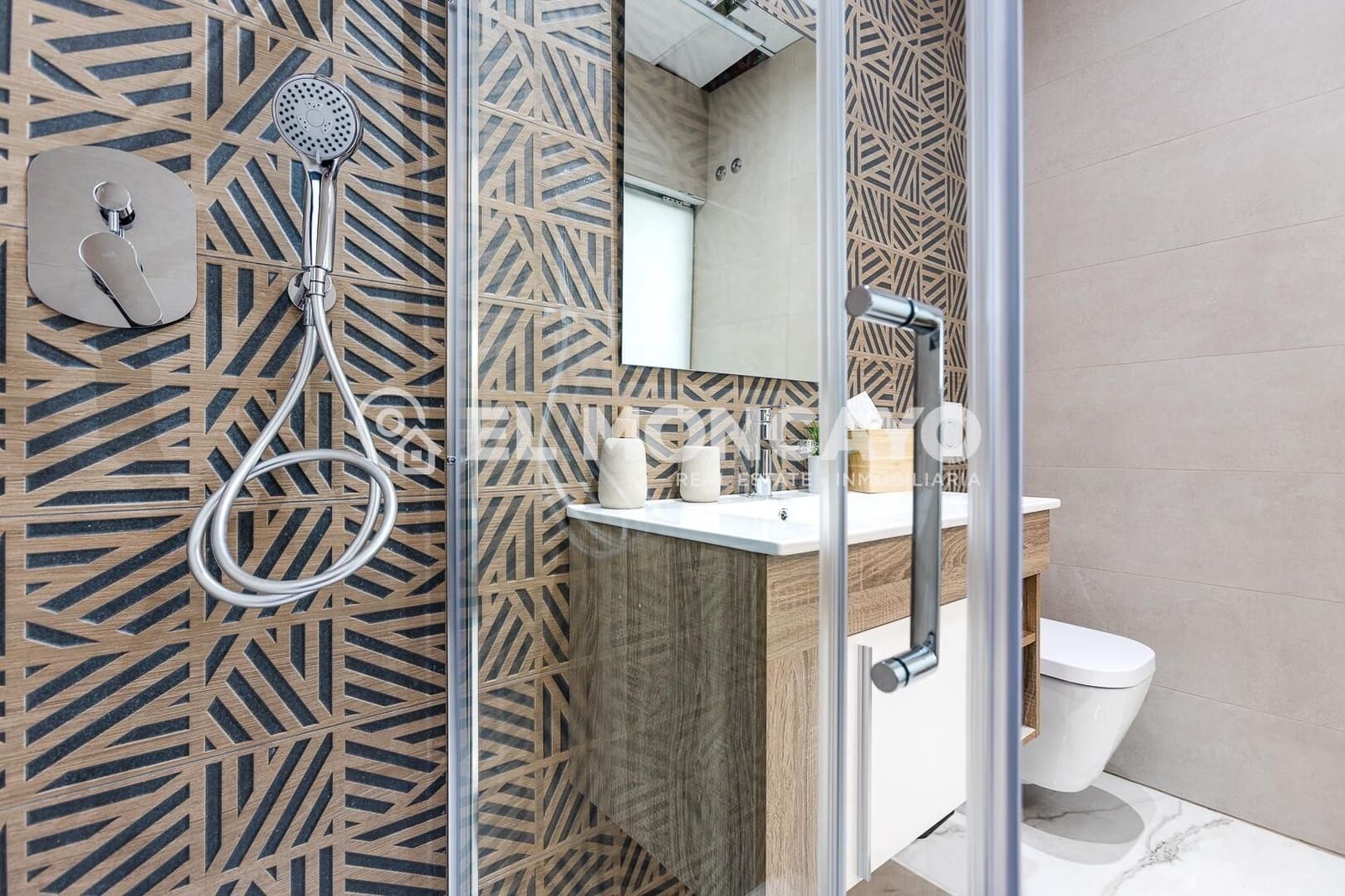 2 bedroom Bungalow for sale in Ciudad Quesada with pool garage - € 285,000 (Ref: 8737872)