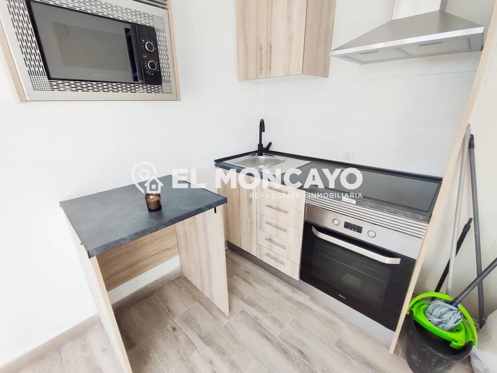 2 makuuhuone Huoneisto myytävänä paikassa Guardamar del Segura mukana uima-altaan - 128 500 € (Ref: 8776315)