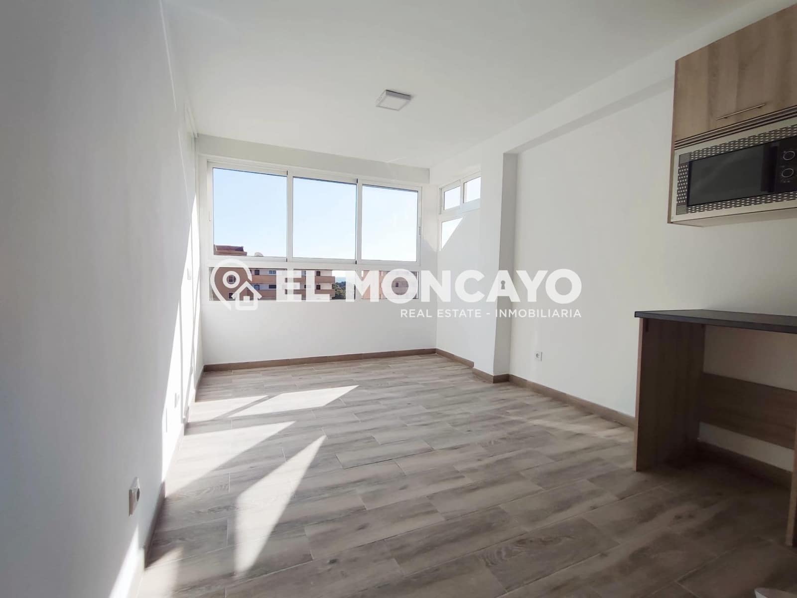 2 makuuhuone Huoneisto myytävänä paikassa Guardamar del Segura mukana uima-altaan - 128 500 € (Ref: 8776315)