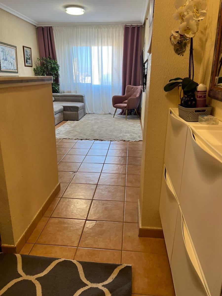 2 Zimmer Apartment zu verkaufen in Torrevieja mit Pool - 195.000 € (Ref: 8789490)