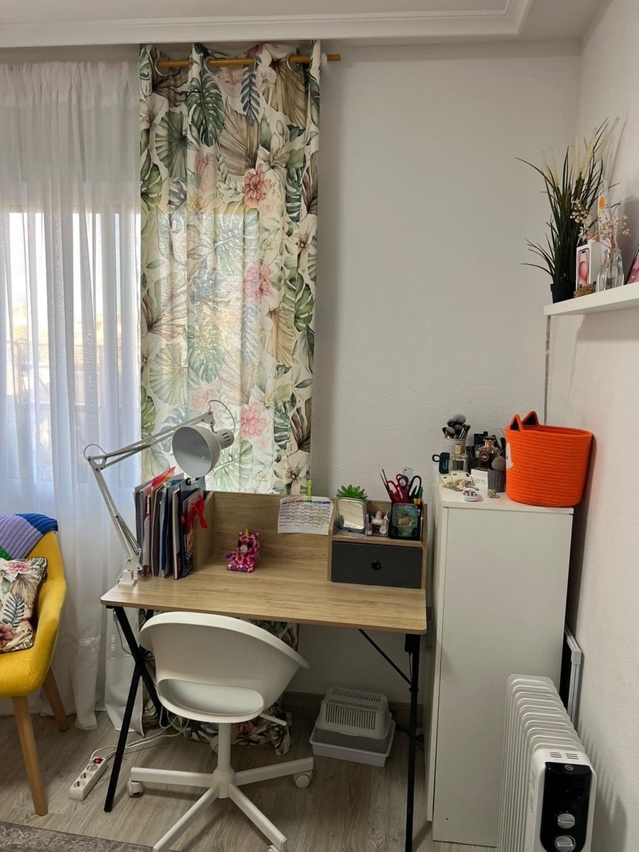 2 Zimmer Apartment zu verkaufen in Torrevieja mit Pool - 195.000 € (Ref: 8789490)