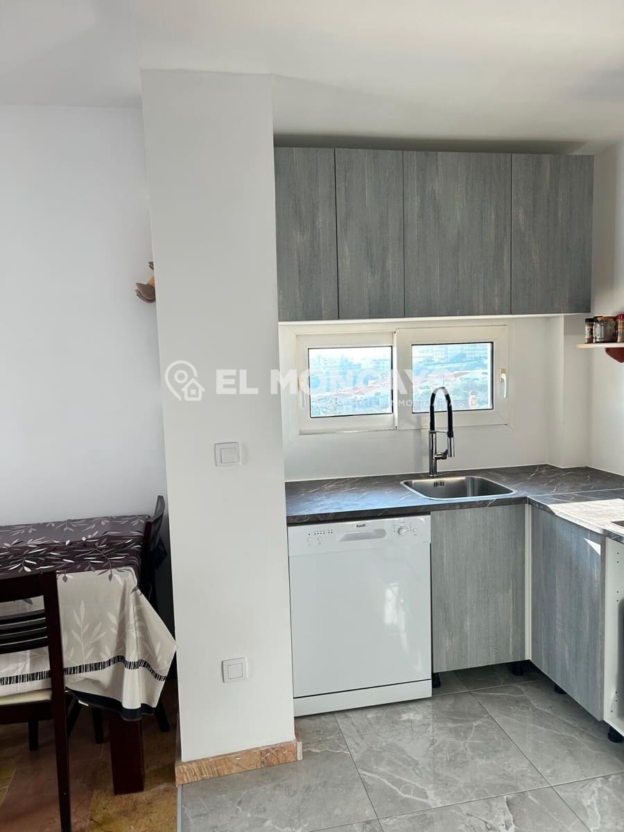 2 slaapkamer Penthouse te koop in Torrevieja met zwembad garage - € 350.000 (Ref: 8822634)