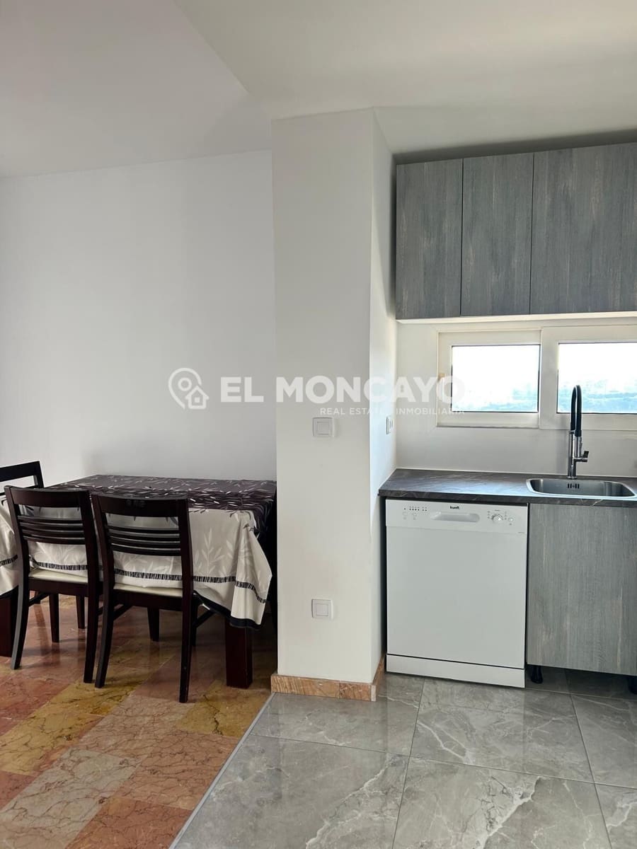 2 slaapkamer Penthouse te koop in Torrevieja met zwembad garage - € 350.000 (Ref: 8822634)
