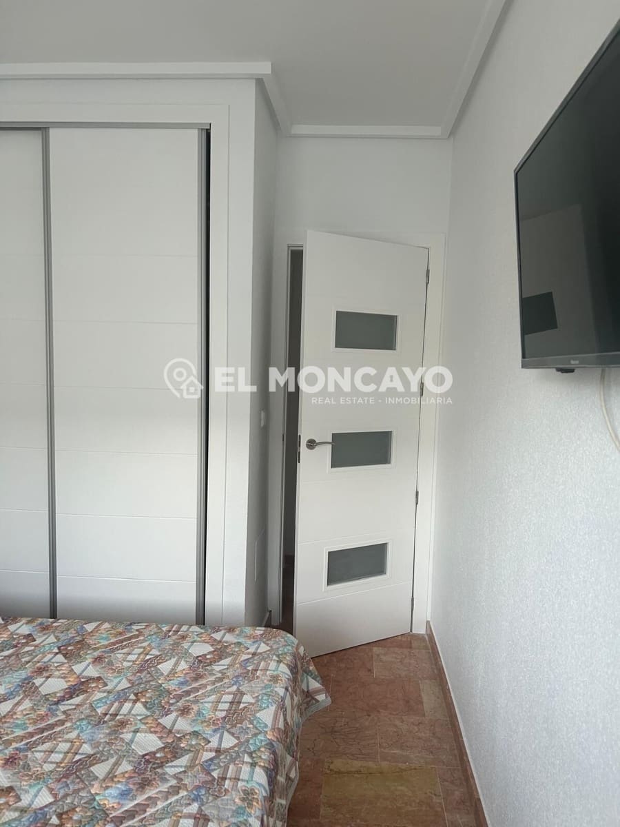 2 slaapkamer Penthouse te koop in Torrevieja met zwembad garage - € 350.000 (Ref: 8822634)
