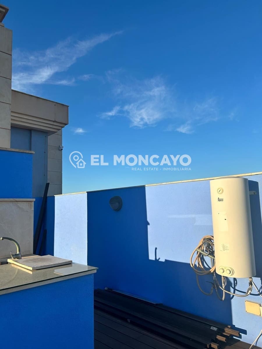 2 slaapkamer Penthouse te koop in Torrevieja met zwembad garage - € 350.000 (Ref: 8822634)