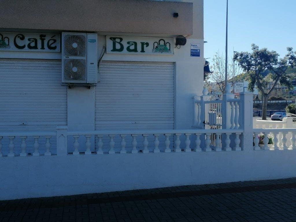 Empresa para venda em Guardamar del Segura - 192 000 € (Ref: 8834399)