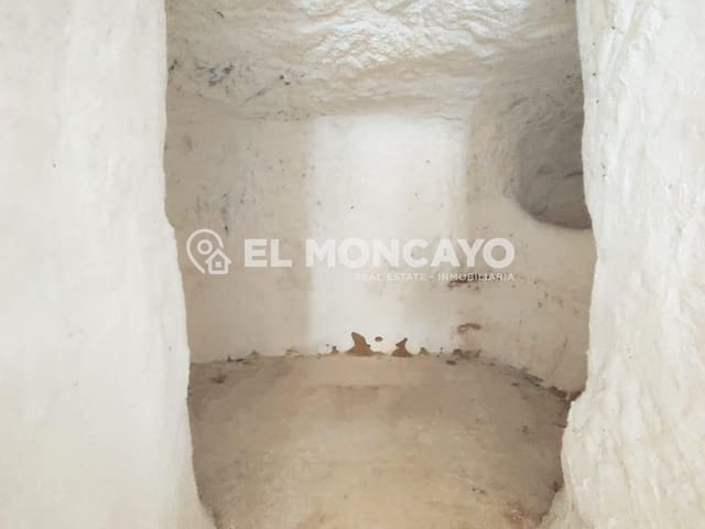 3 bedroom Cave House for sale in Rojales - € 50,000 (Ref: 8841166)