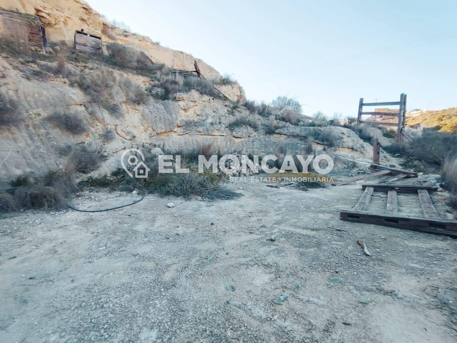 3 soveværelse Hulehus til salg i Rojales - € 50.000 (Ref: 8841166)