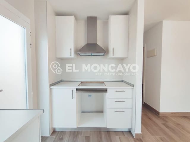 2 slaapkamer Appartement te koop in Puerto Deportivo, Guardamar del Segura met zwembad - € 199.900 (Ref: 8841167)