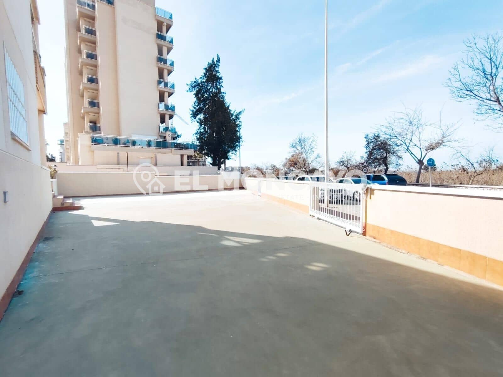 2 slaapkamer Appartement te koop in Guardamar del Segura met zwembad - € 199.900 (Ref: 8841167)