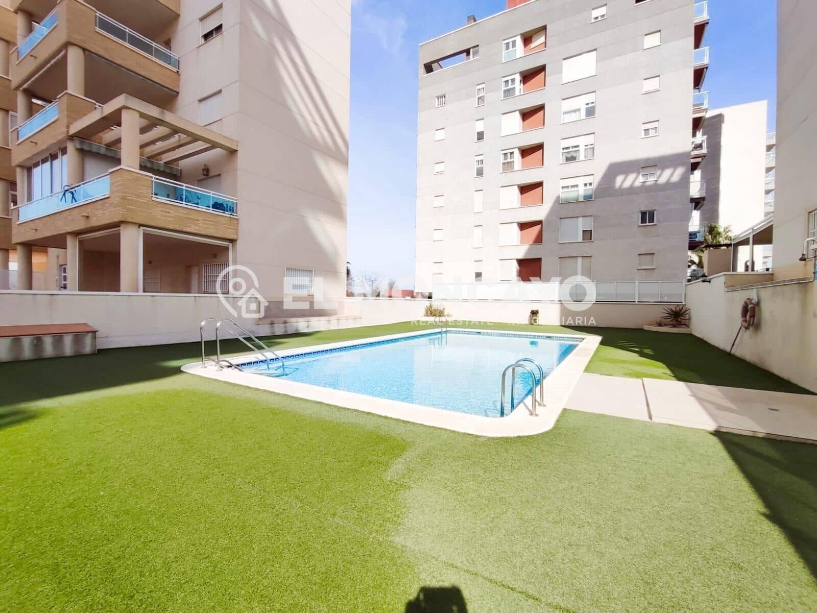 2 slaapkamer Appartement te koop in Guardamar del Segura met zwembad - € 199.900 (Ref: 8841167)