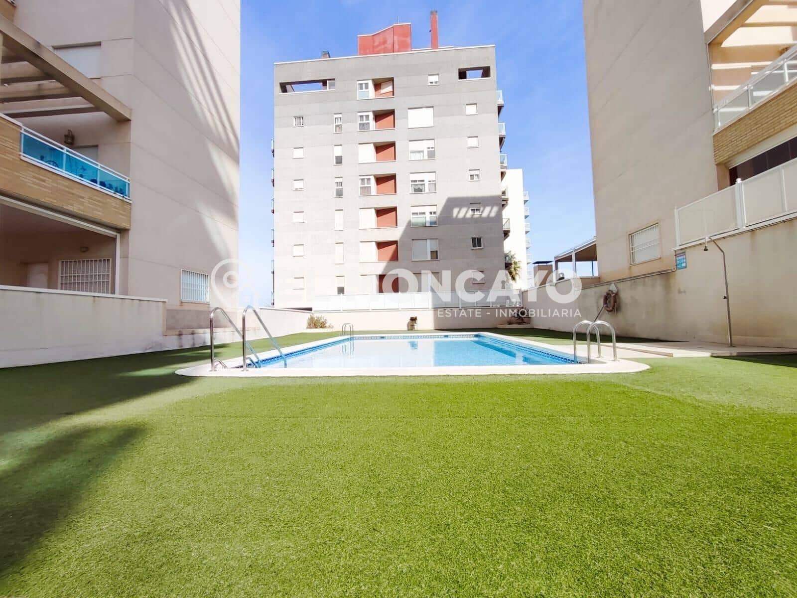 2 slaapkamer Appartement te koop in Guardamar del Segura met zwembad - € 199.900 (Ref: 8841167)