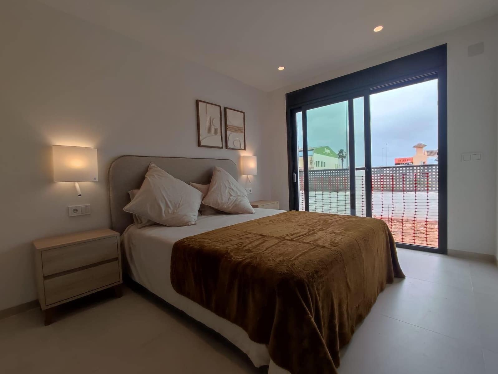 2 sypialnia Apartament na sprzedaż w Los Alcazares - 319 900 € (Ref: 8862816)