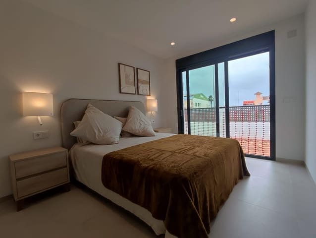 2 sypialnia Apartament na sprzedaż w Los Alcázares - 319 900 € (Ref: 8862816)