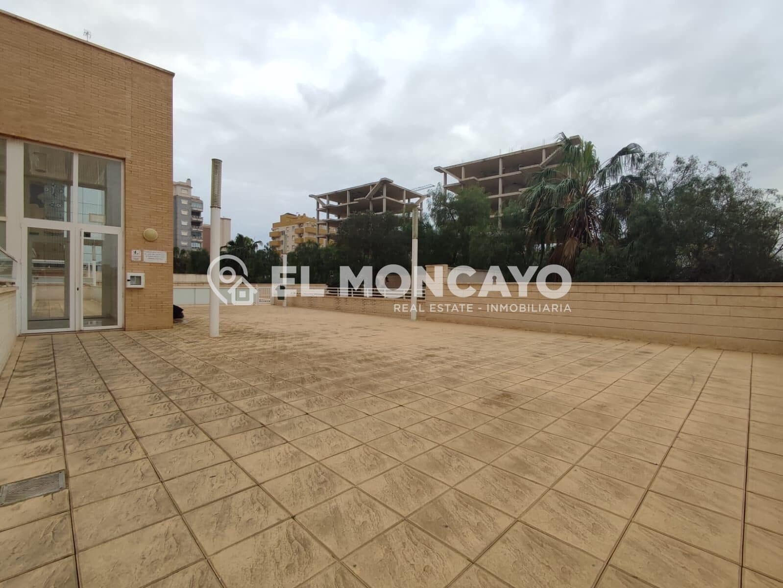 2 quarto Apartamento para venda em Guardamar del Segura com piscina - 189 000 € (Ref: 8867401)