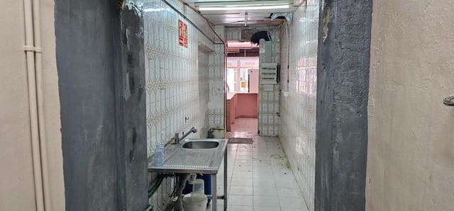 3 soverom Kommersiell til salgs i Guardamar del Segura - € 235 000 (Ref: 8867404)