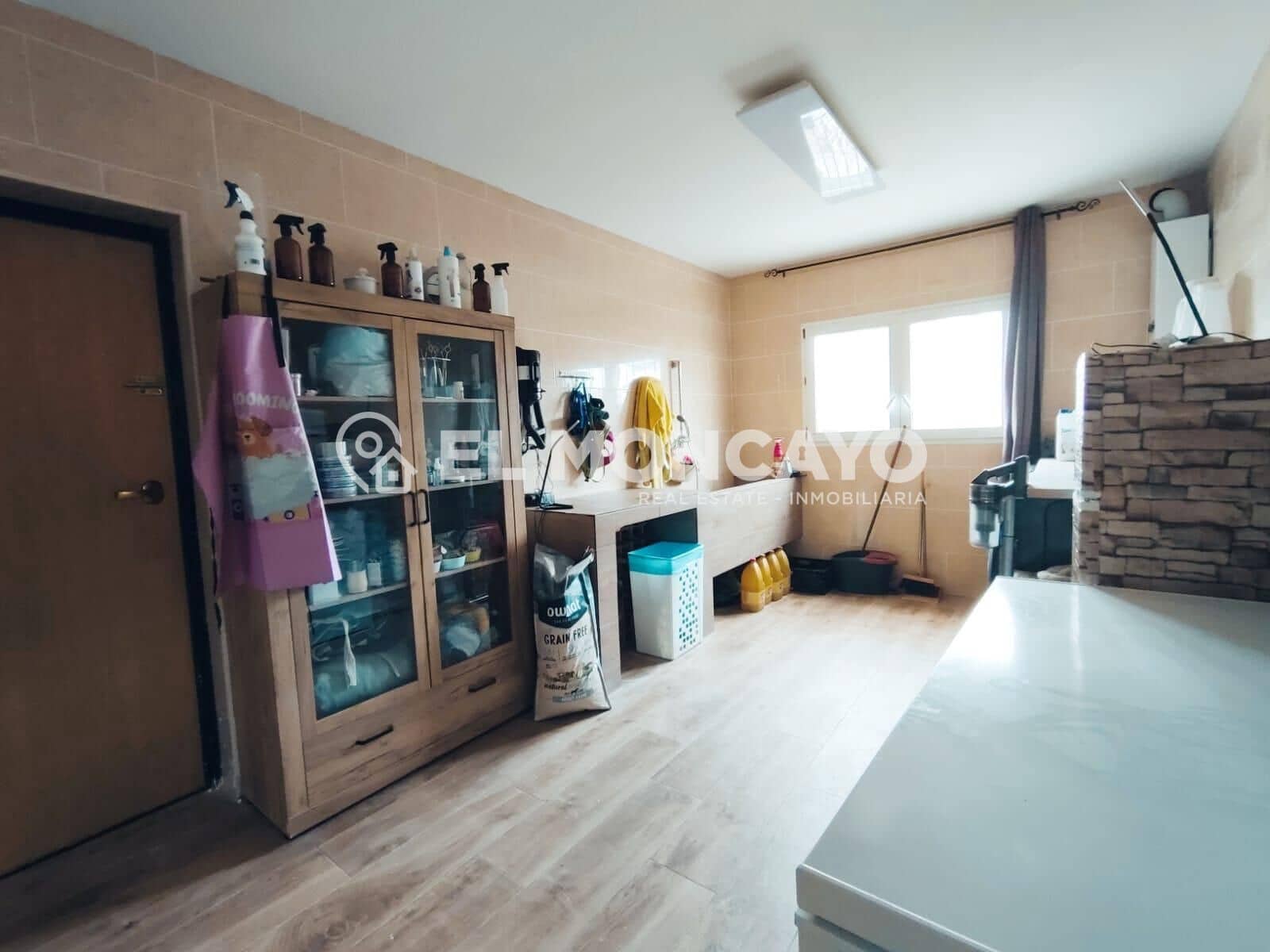 4 sypialnia Finka/Dom wiejski na sprzedaż w Daya Nueva z basenem garażem - 635 000 € (Ref: 8881564)