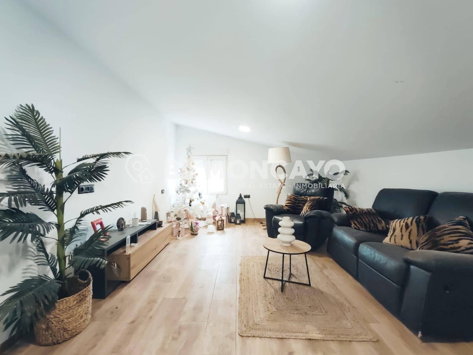 4 sypialnia Finka/Dom wiejski na sprzedaż w Daya Nueva z basenem garażem - 635 000 € (Ref: 8881564)