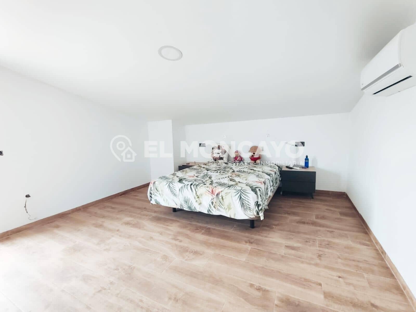 4 sypialnia Finka/Dom wiejski na sprzedaż w Daya Nueva z basenem garażem - 635 000 € (Ref: 8881564)